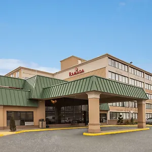 Hotel Ramada By Wyndham Near Paramus, Rochelle Park